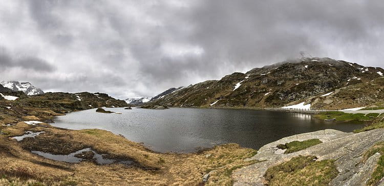 Laghetto Moesola 2066 m n.m.