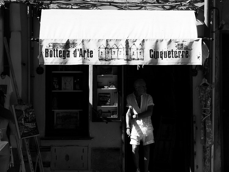 Cinqueterre man