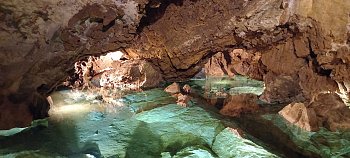 Jezírko v Bozkovské dolomitové jeskyni